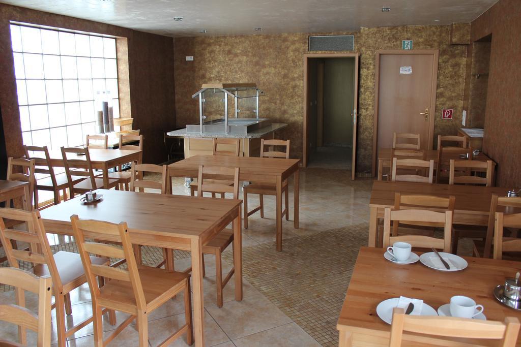Gaestehaus Mama Руст Экстерьер фото